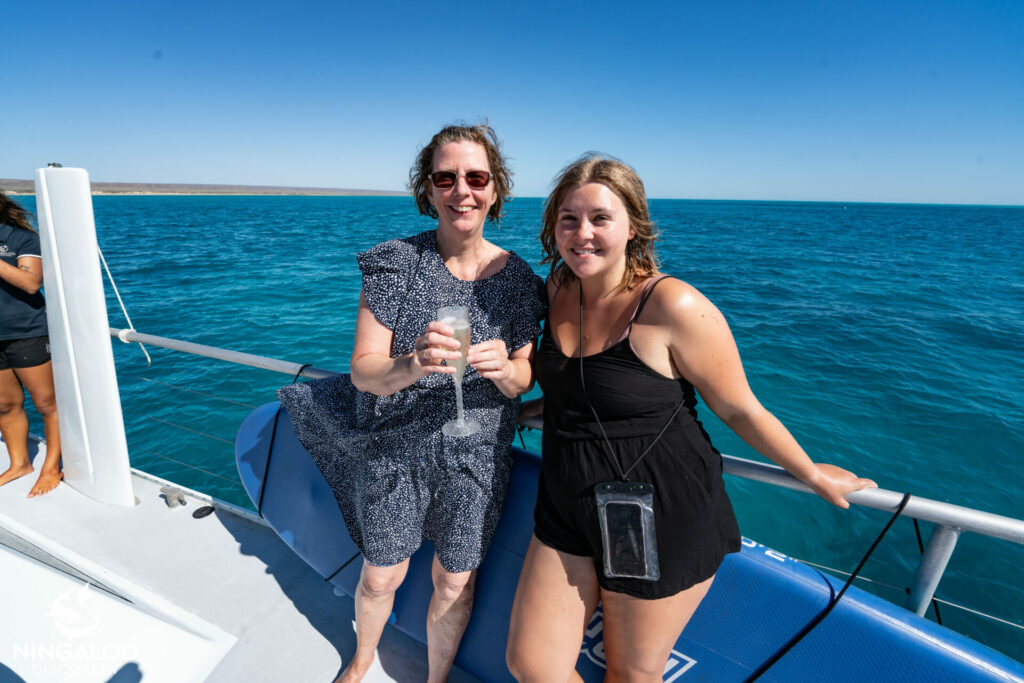 met moeder op de boot