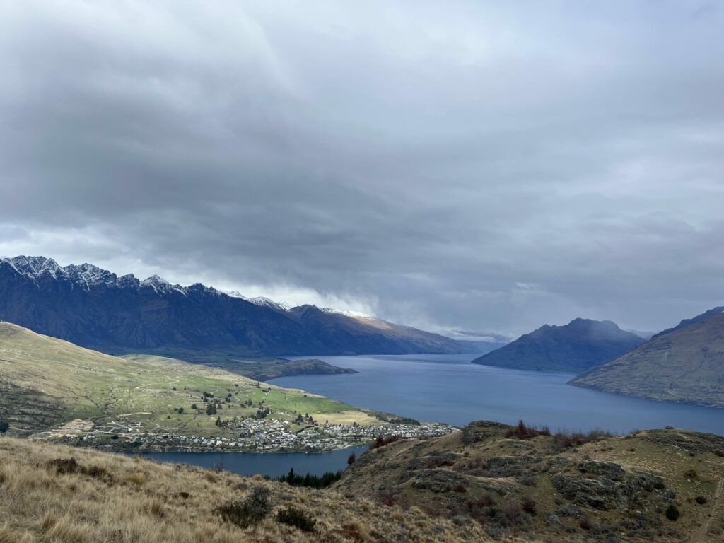 Queenstown hill hike