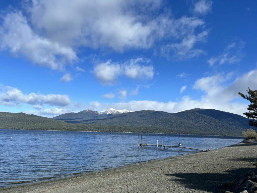Te Anau vanuit Queenstown