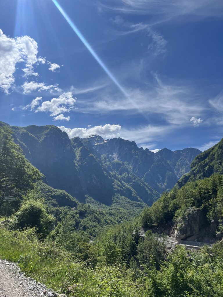 view theth to valbonë