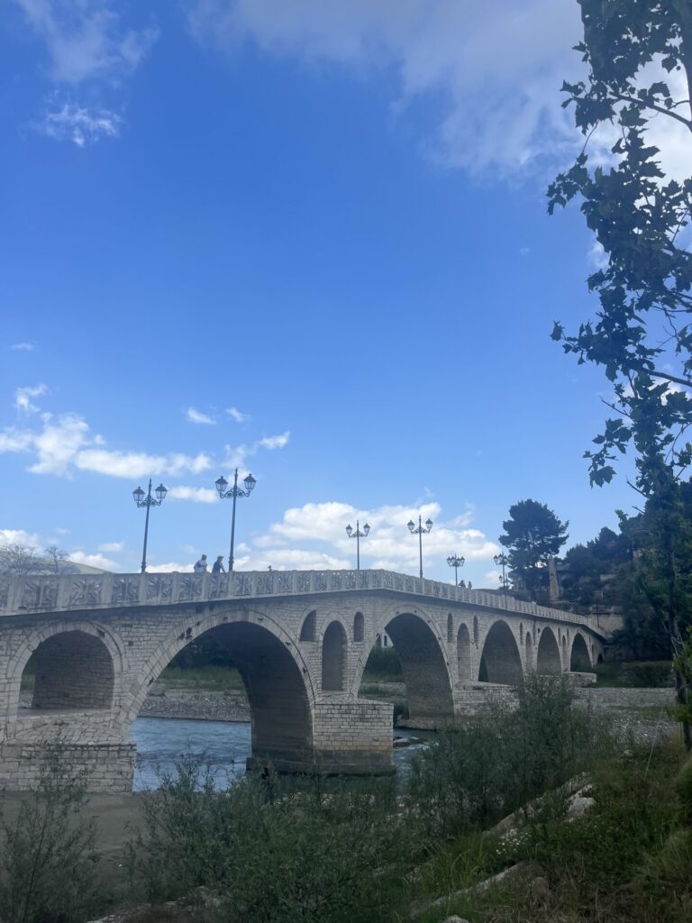 brug in berat