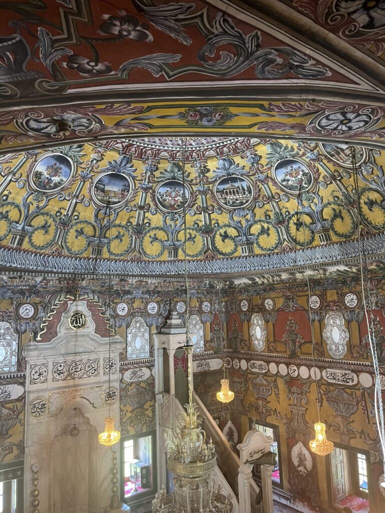 Geschilderde moskee, noord-macedonië