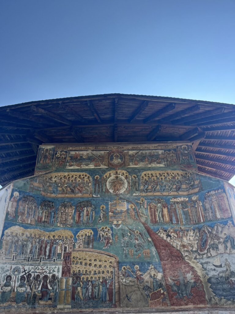 beschilderd klooster bucovina