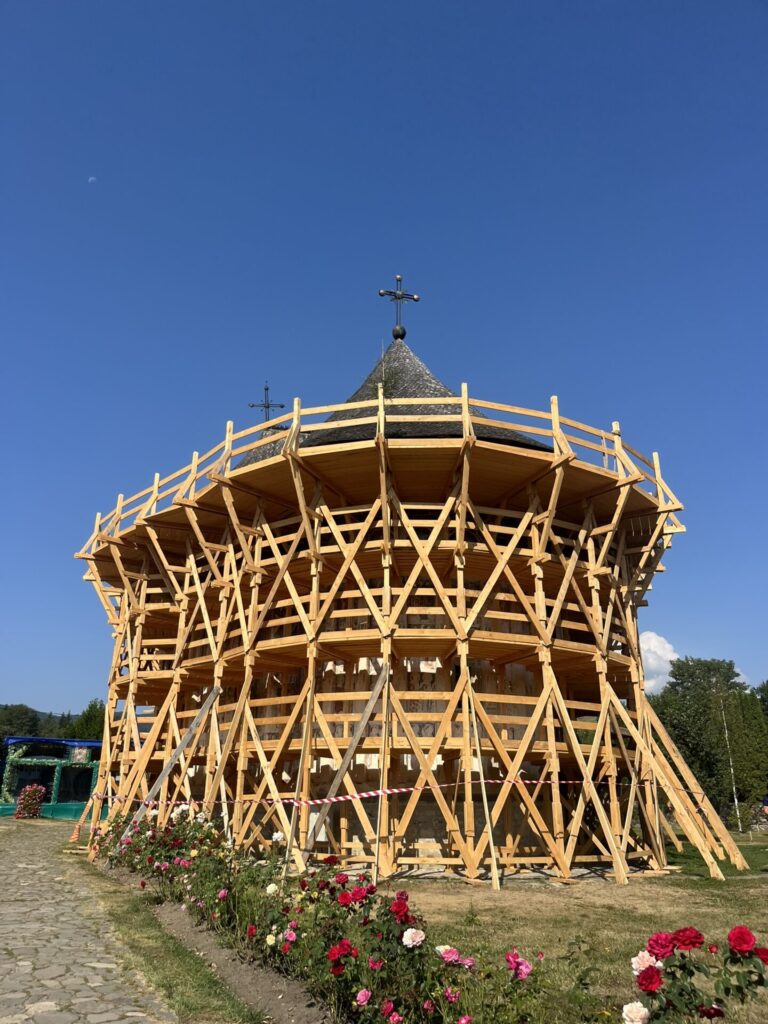 beschilderd klooster bucovina