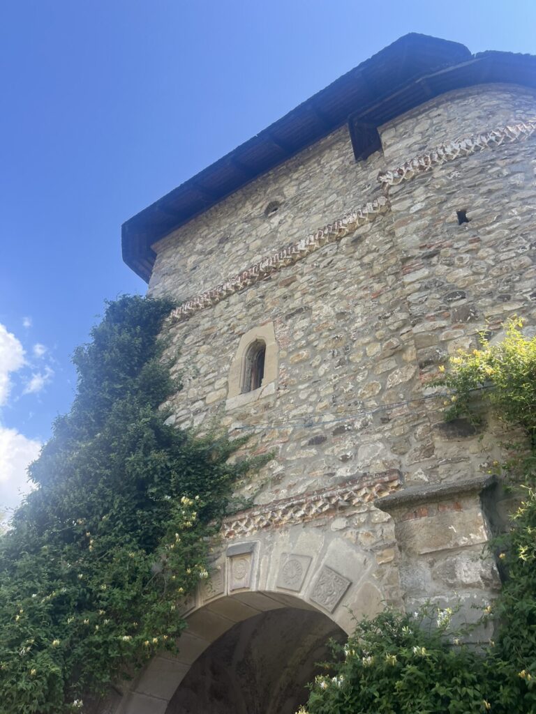 beschilderd klooster bucovina